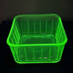 Uranium Refrigerator Glass Container​